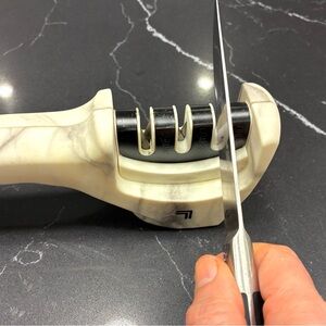 Hand Knife Sharpener with 3 Settings